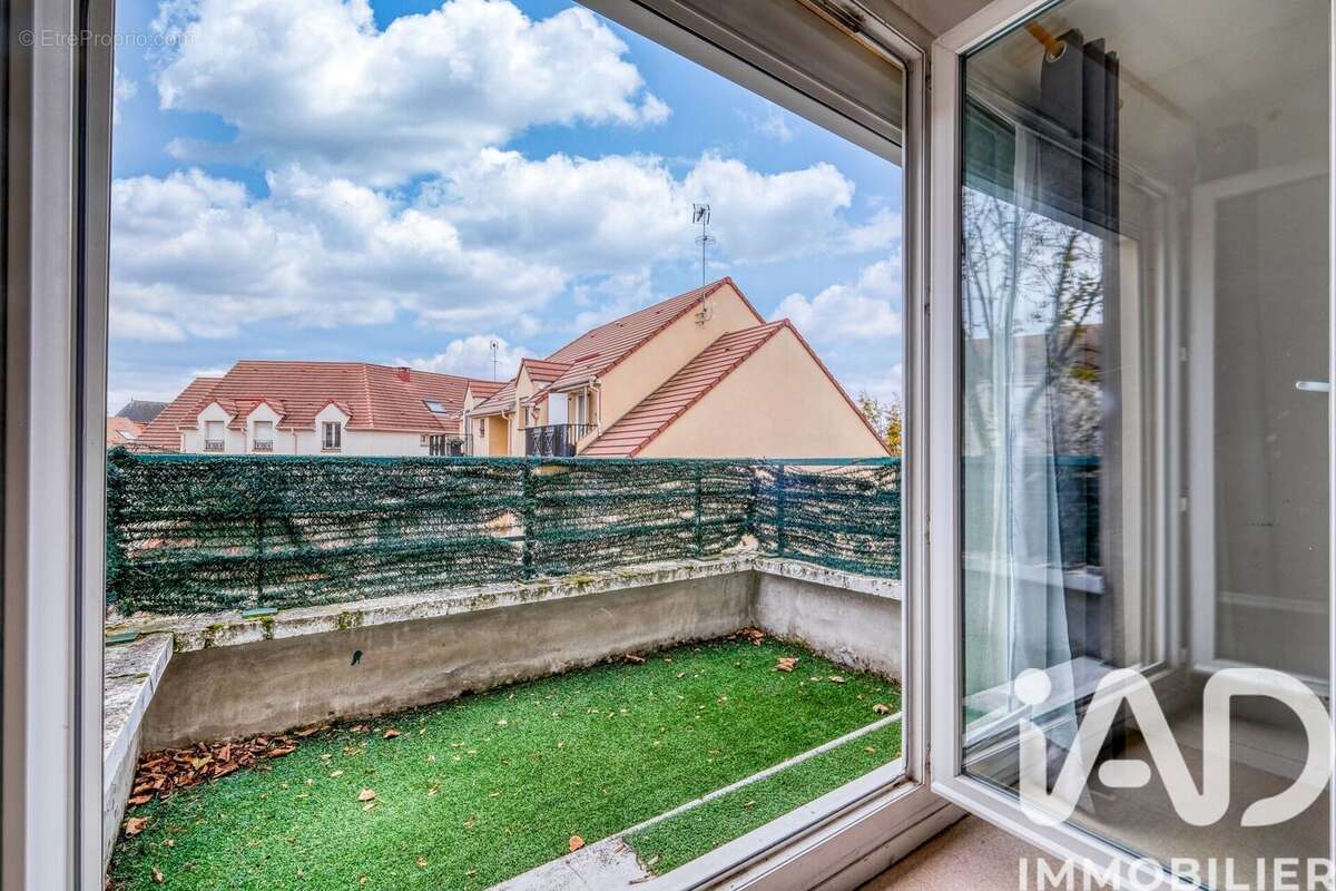 Photo 8 - Appartement à ROISSY-EN-FRANCE