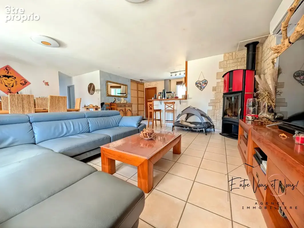 Maison 110 m² à Auros  - photo 3