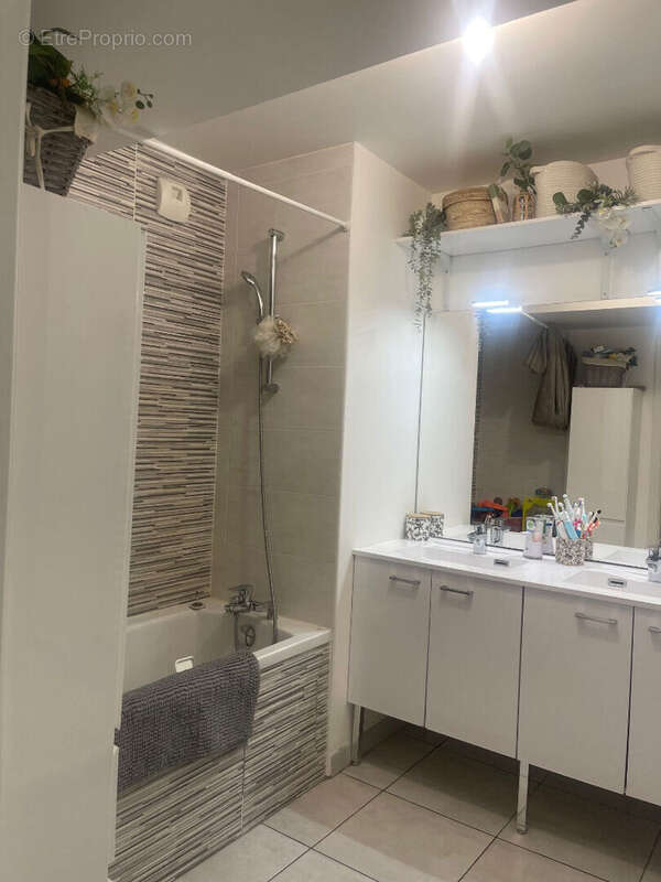 Appartement à IVRY-SUR-SEINE