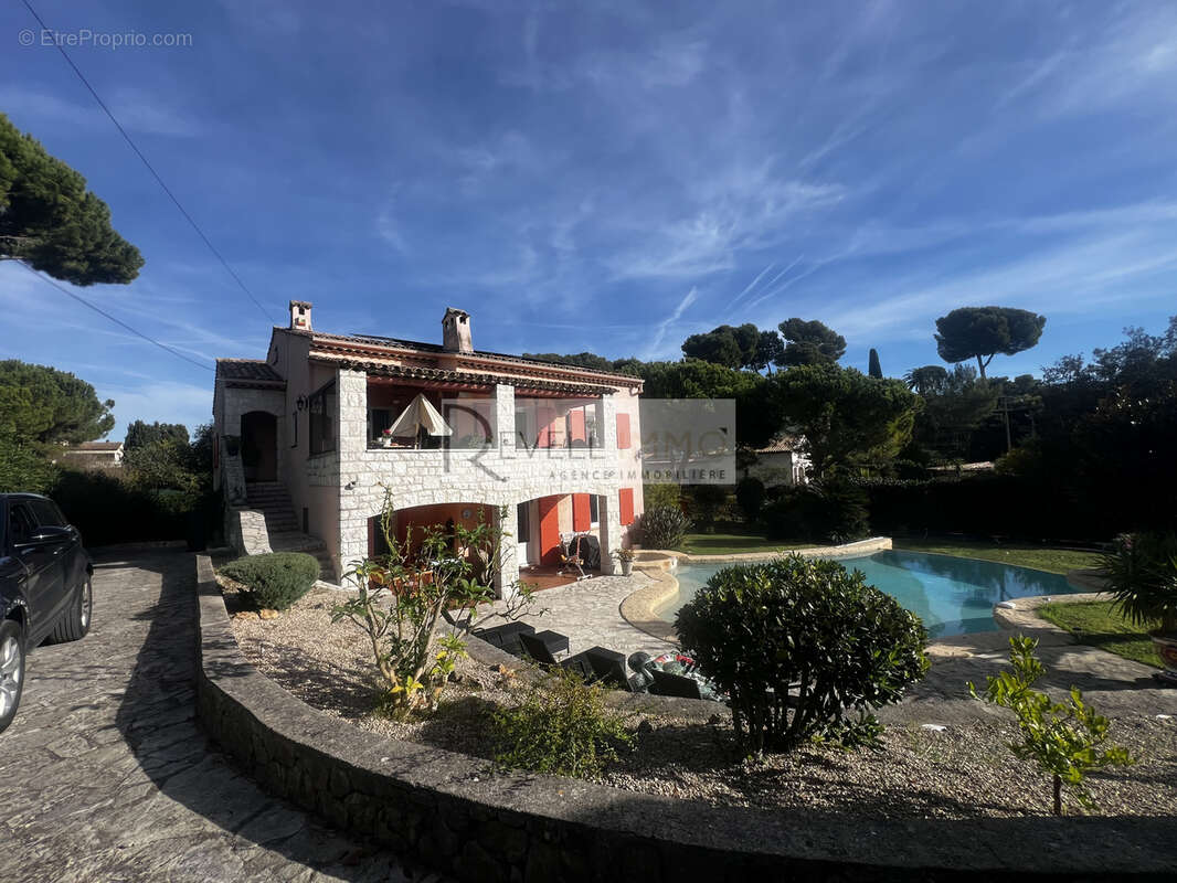 Maison à ANTIBES