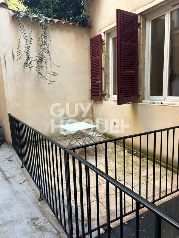 Appartement à LYON-1E