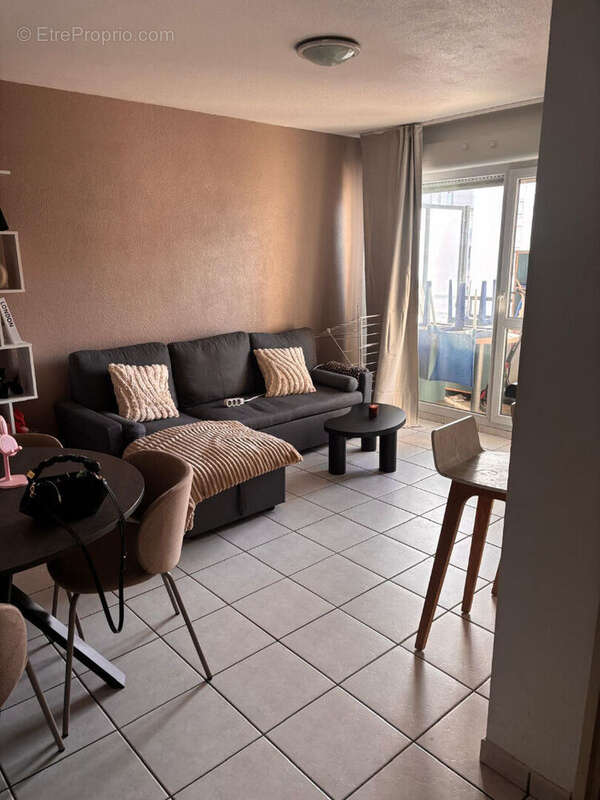 Appartement à BRON