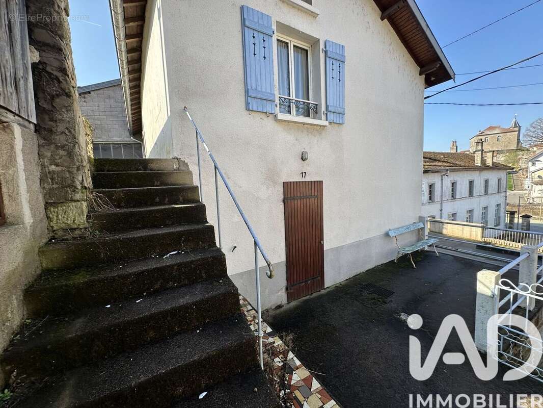 Photo 2 - Maison à DARNEY