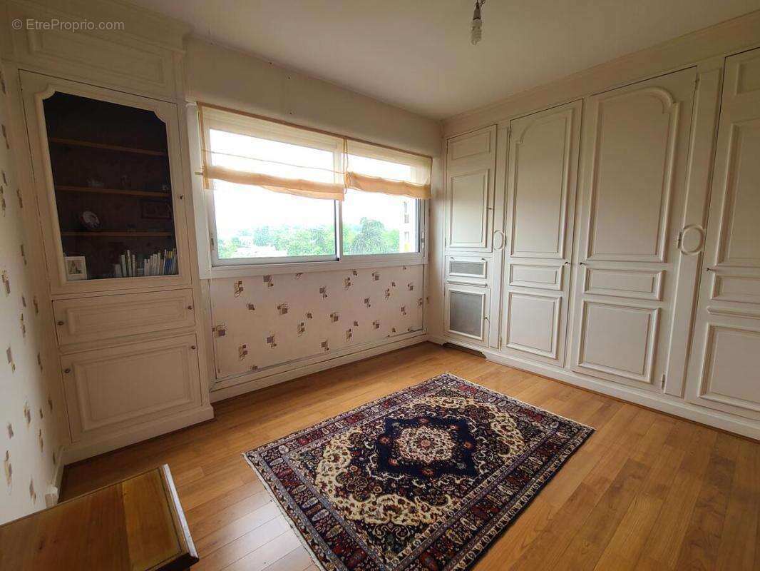 Appartement à RUEIL-MALMAISON