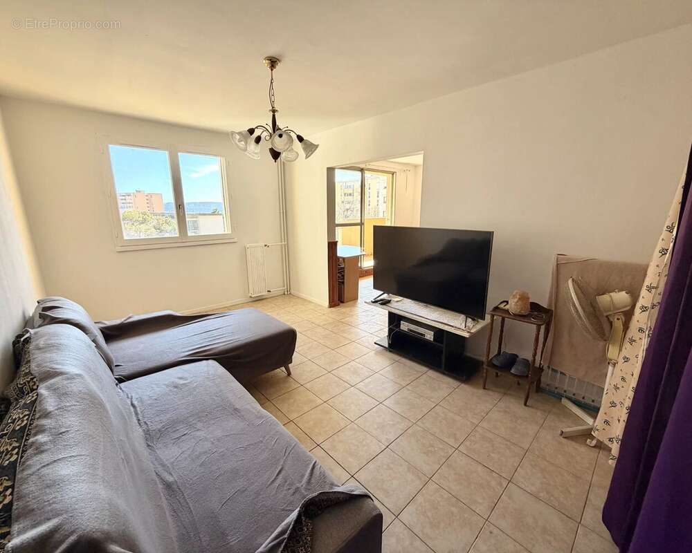 Appartement à VITROLLES