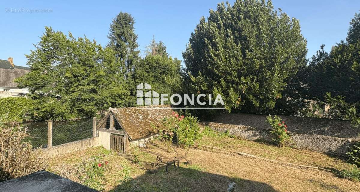 Maison à CONNERRE