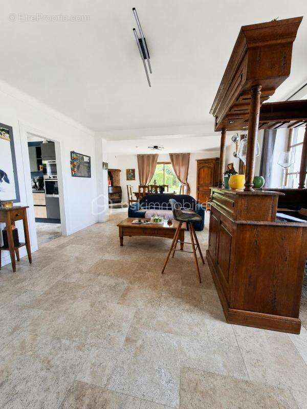 Maison de campagne avec installations équestres – Quiers-sur-Bezonde - photo 2