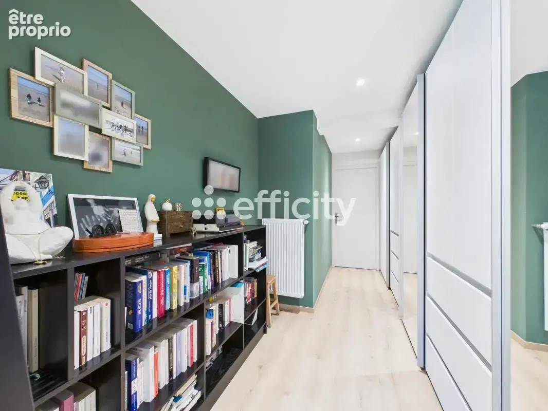 Maison 220 m² à Lesquin  - photo 9
