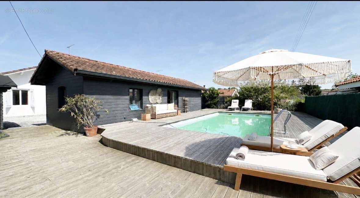 Maison à SOUSTONS