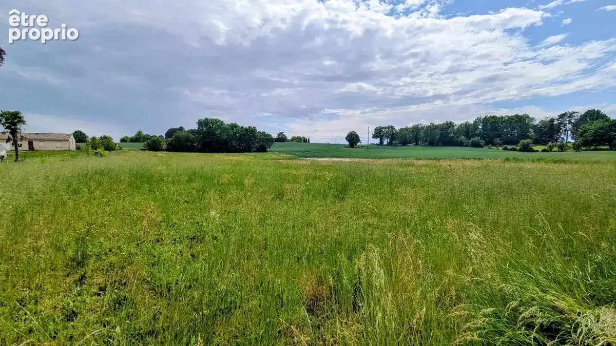 Terrain 828 m² à Bon-Encontre  - photo 5