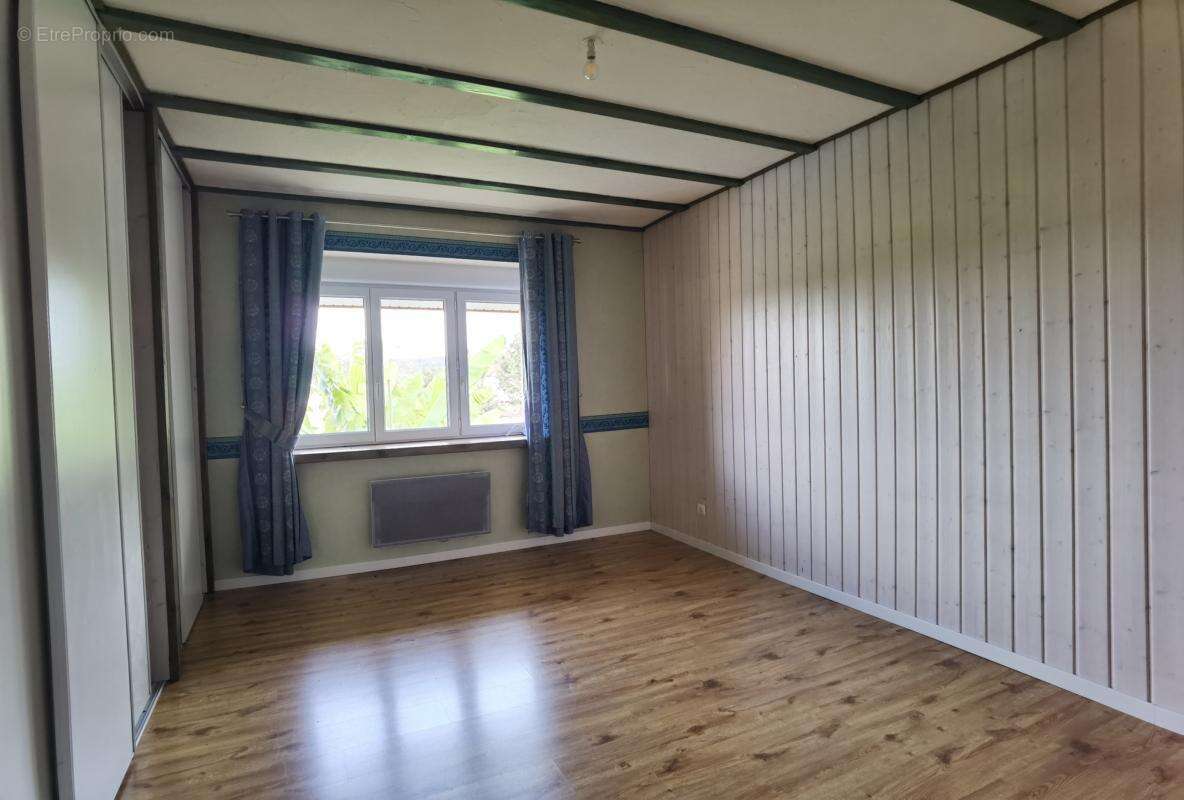 Appartement à LA PRETIERE