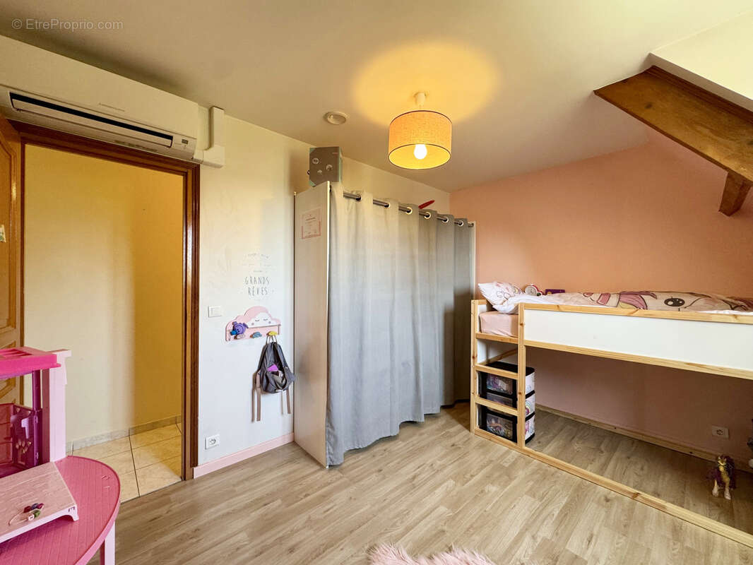 Maison à COULOMMIERS