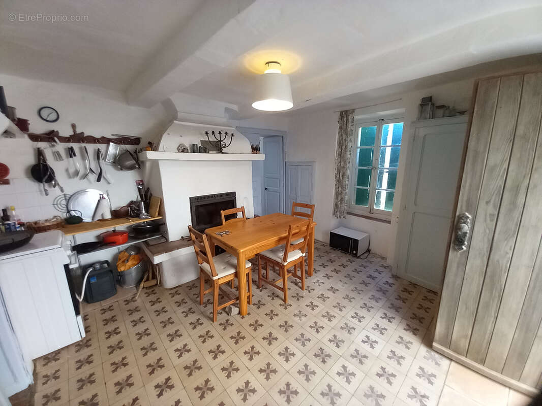 Grande Maison de vilage avec vue. - photo 5