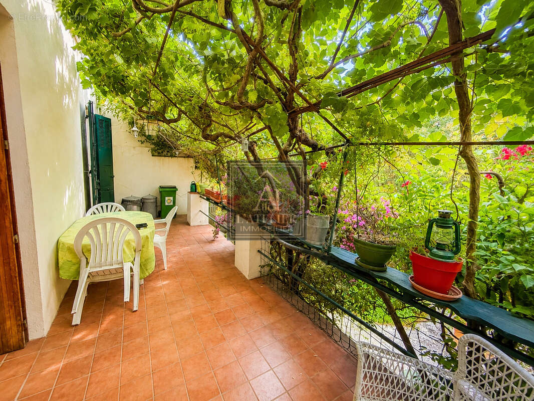 Elégante maison bourgeoise de caractère avec jardin au cœur du Mourillon - photo 5