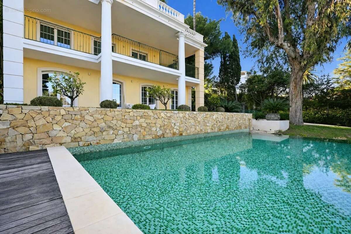 Maison à ANTIBES