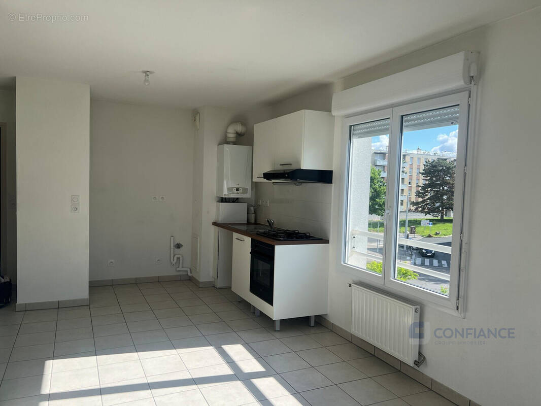 Appartement à SAINT-PRIEST