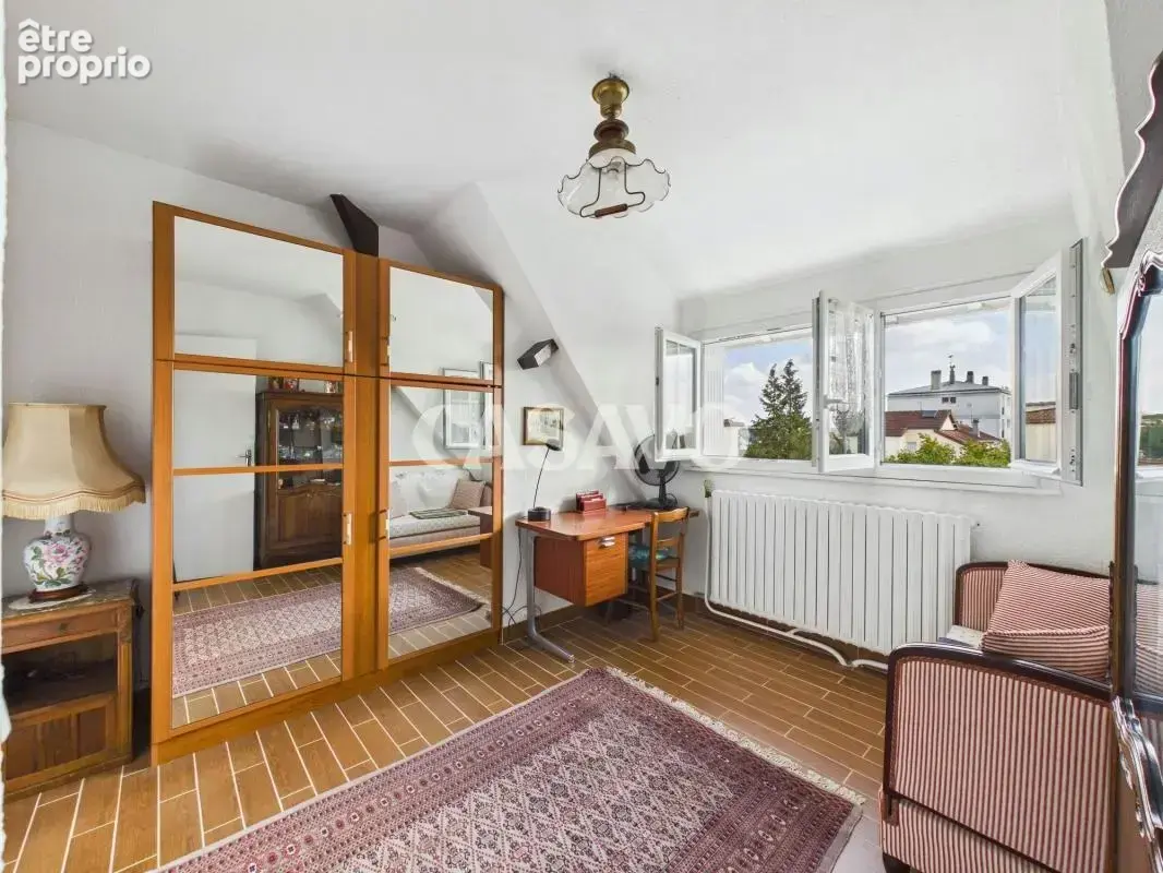 Vente Maison 7 pièces de 136m² - 95100 Argenteuil - photo 10