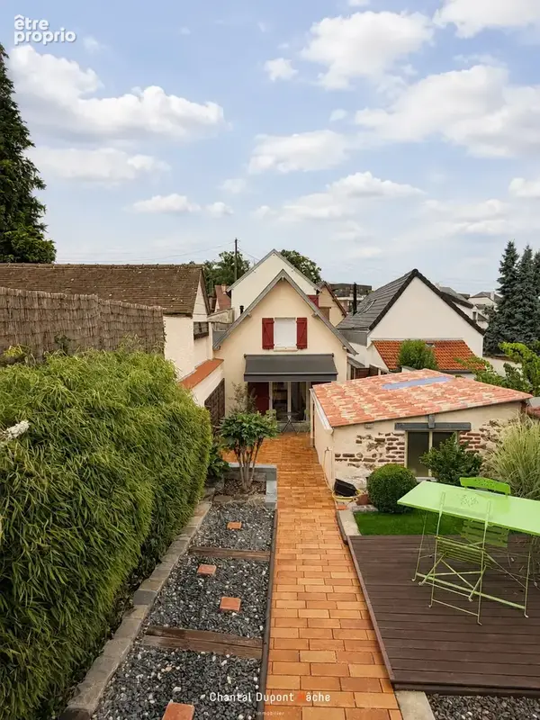 CHARTRES CROIX JUMELIN- Maison rénovée des années 40, jardin, dépendance et cave. - photo 14