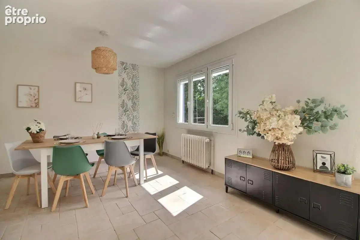 Maison à JAUX
