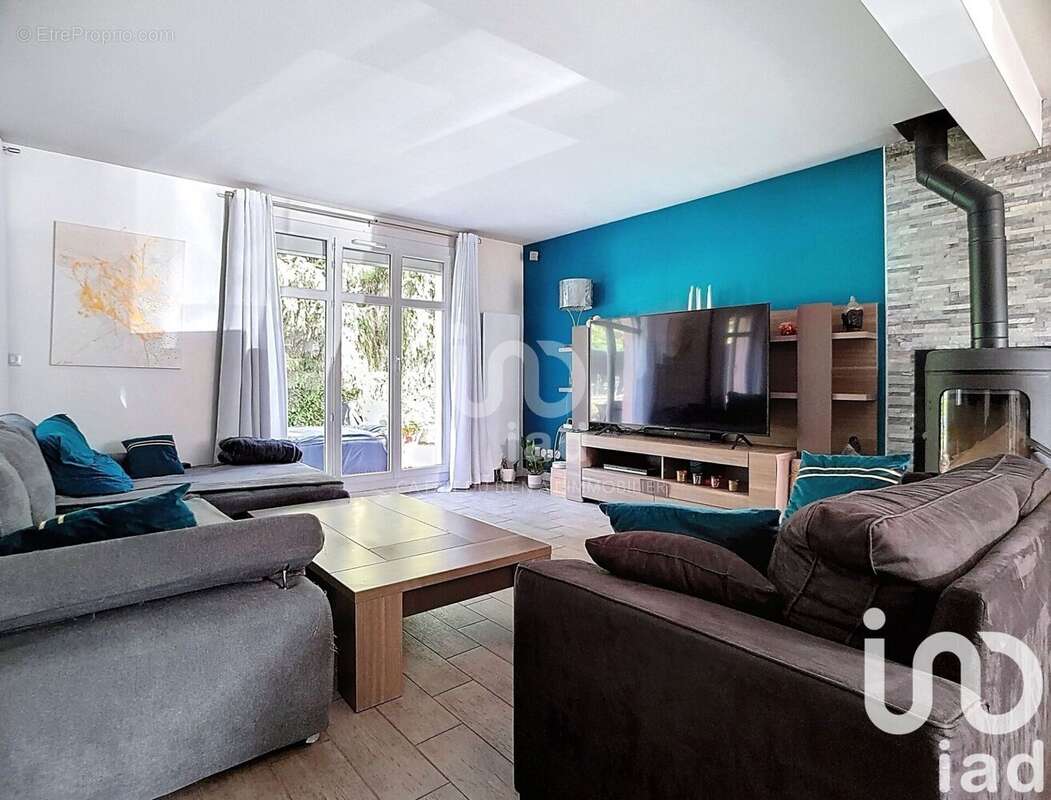 Photo 2 - Maison à LA QUEUE-EN-BRIE