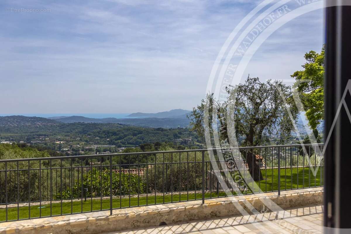Maison en pierre élégante avec vue Mer et les montagnes - photo 5