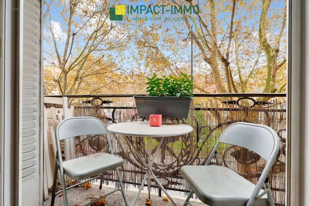 Appartement à CLICHY