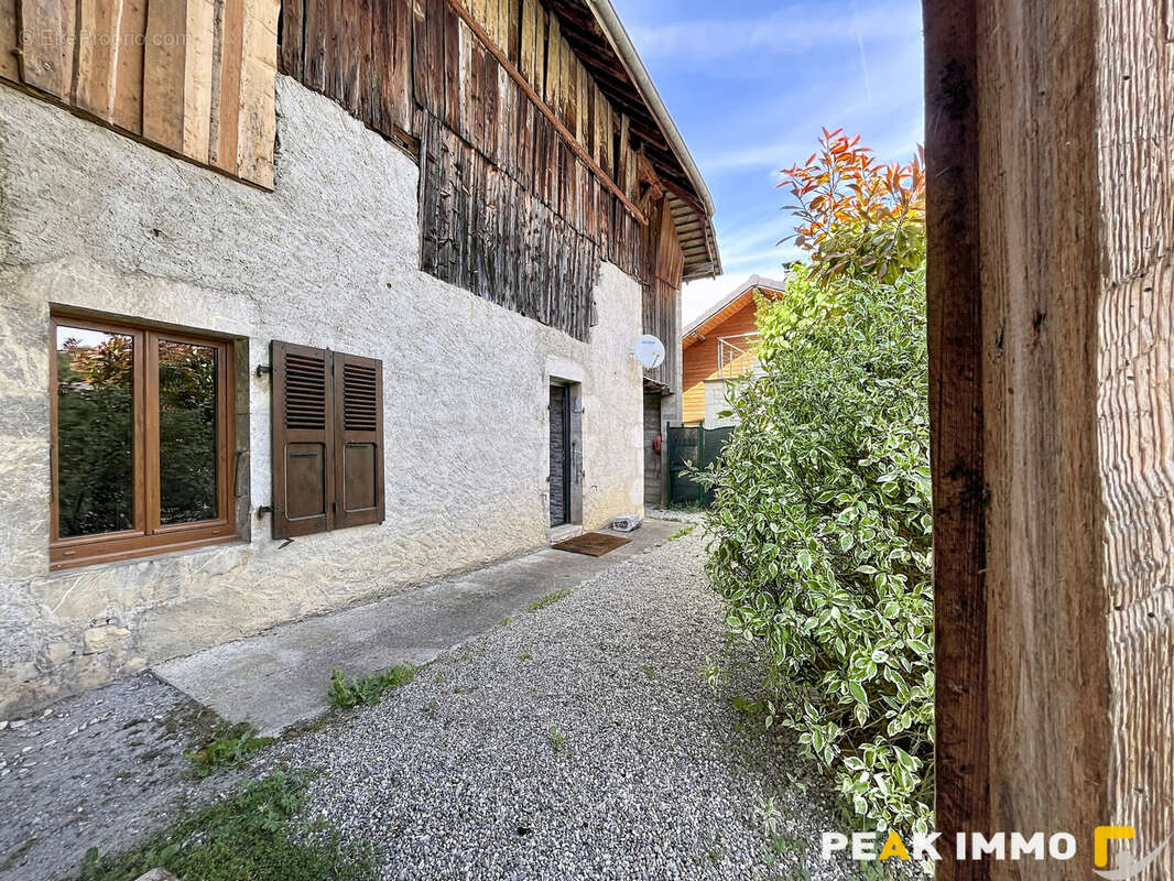 Appartement à DOUSSARD