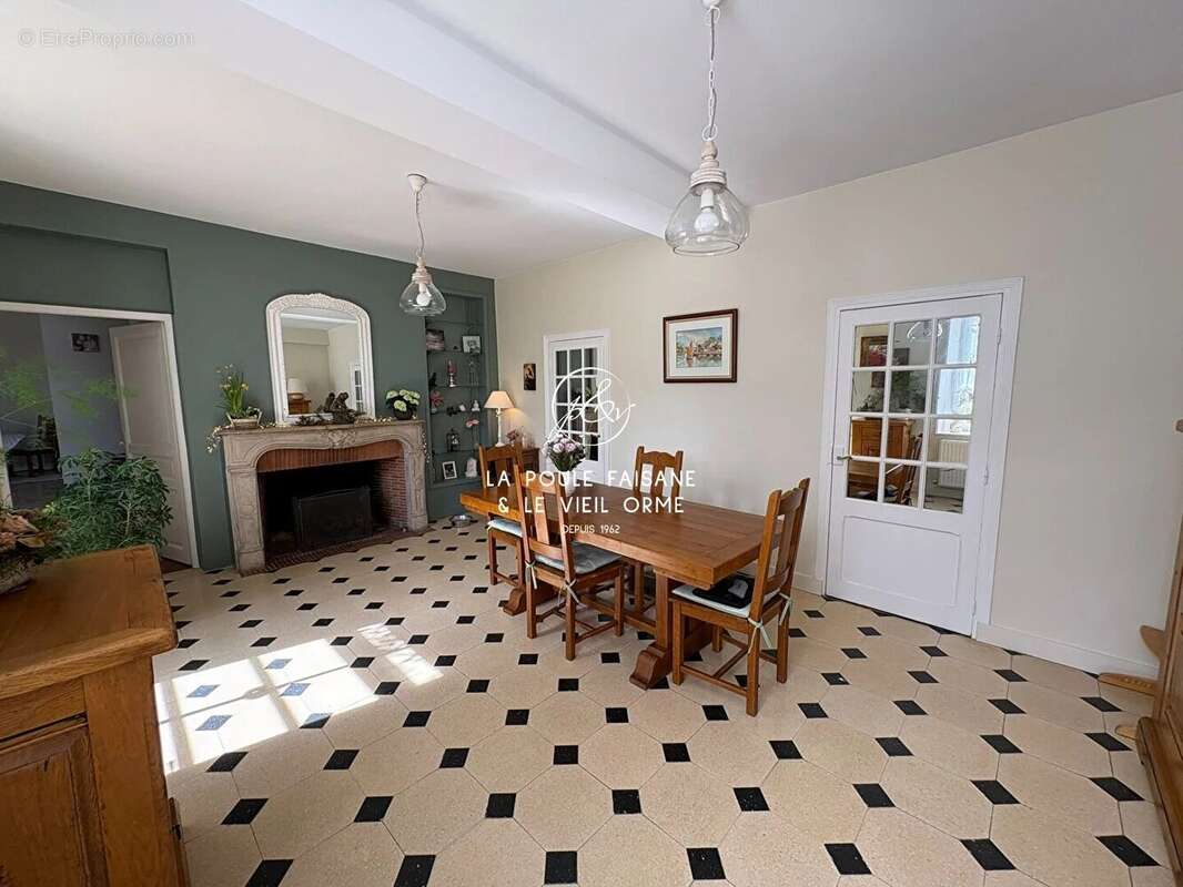 Maison à RAMBOUILLET
