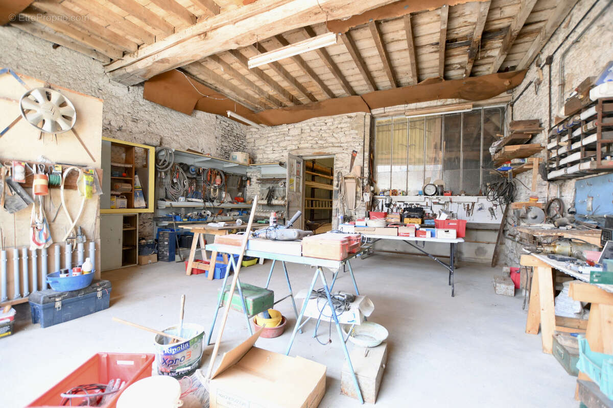 Maison à L'ISLE-SUR-SEREIN