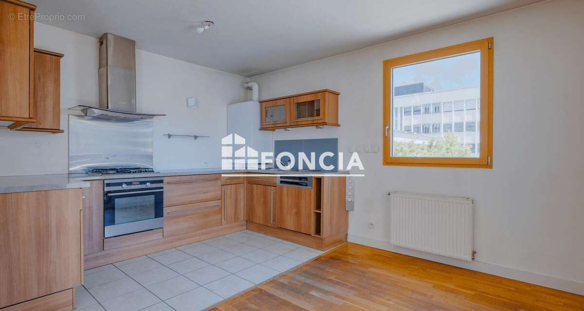 Appartement à LYON-4E