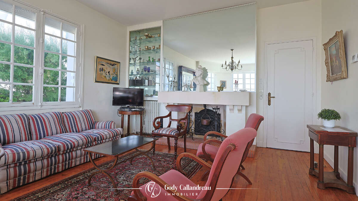Panorama unique sur la côte royannaise - Villa emblématique du Pigeonnier - photo 8