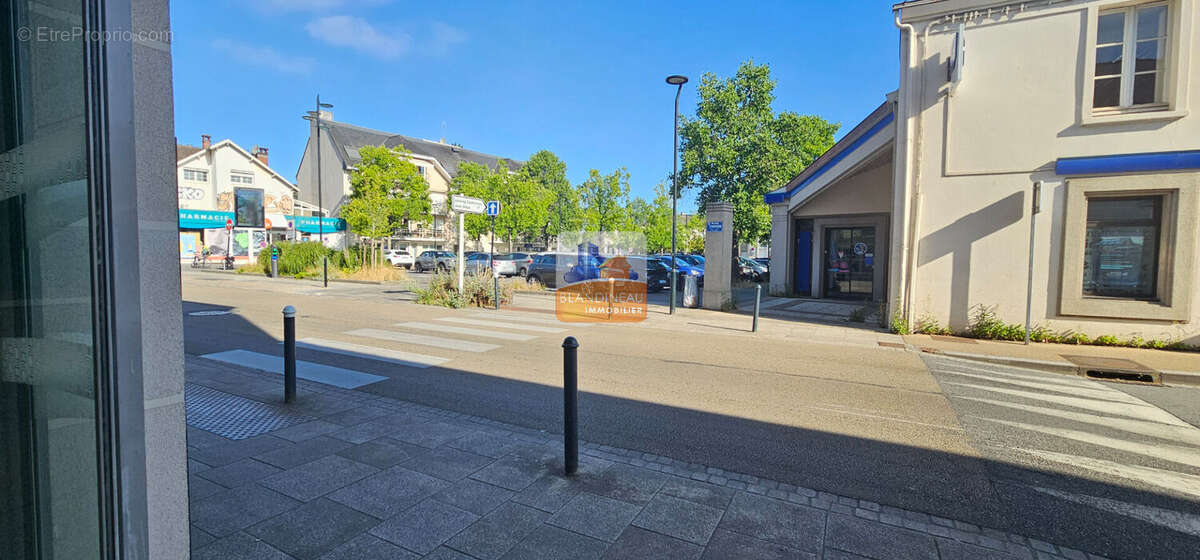 Commerce à SAINT-SEBASTIEN-SUR-LOIRE