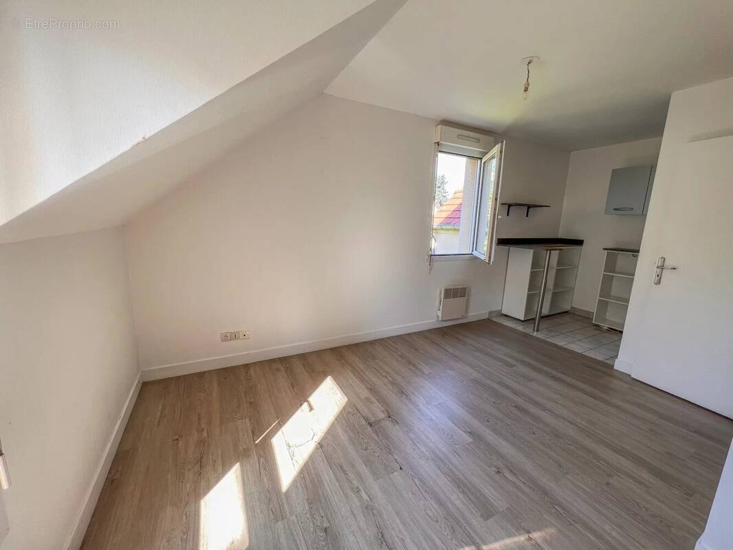 Vente Appartement 1 pièce 24.22m2. - photo 1