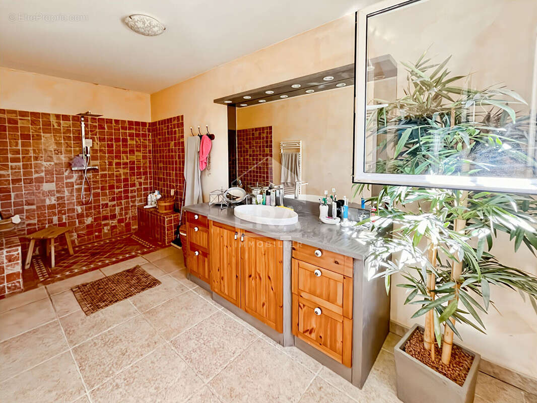 Maison à MARSEILLE-15E