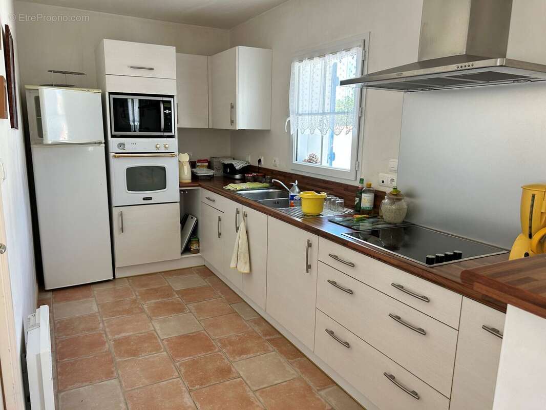 Maison 80 m² à Barbatre  - photo 8