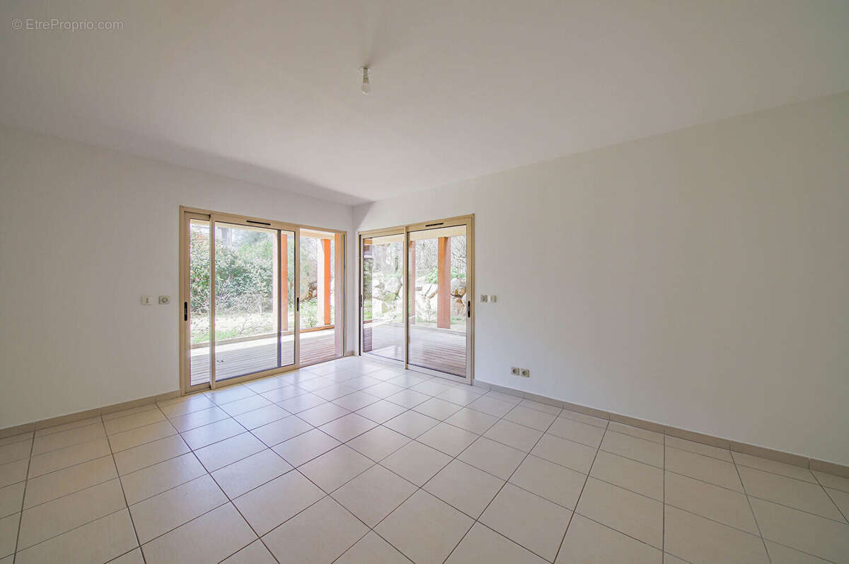 Appartement à PORTO-VECCHIO