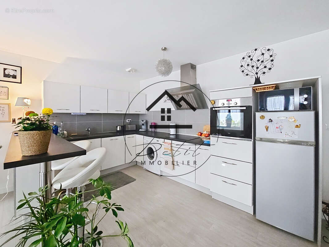 Appartement à BREUIL-LE-VERT
