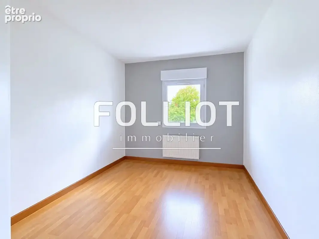 A VENDRE Maison lumineuse de 4 pièces quartier Folie-Couvrechef à Caen - photo 7