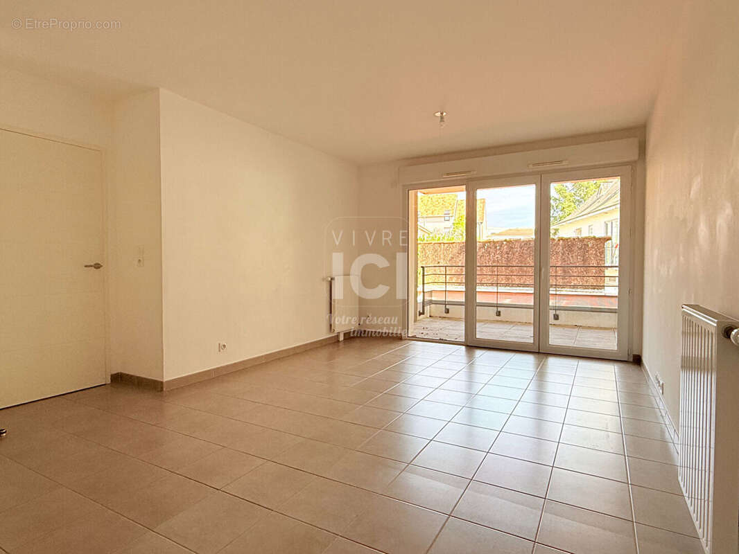 Appartement à LES SORINIERES