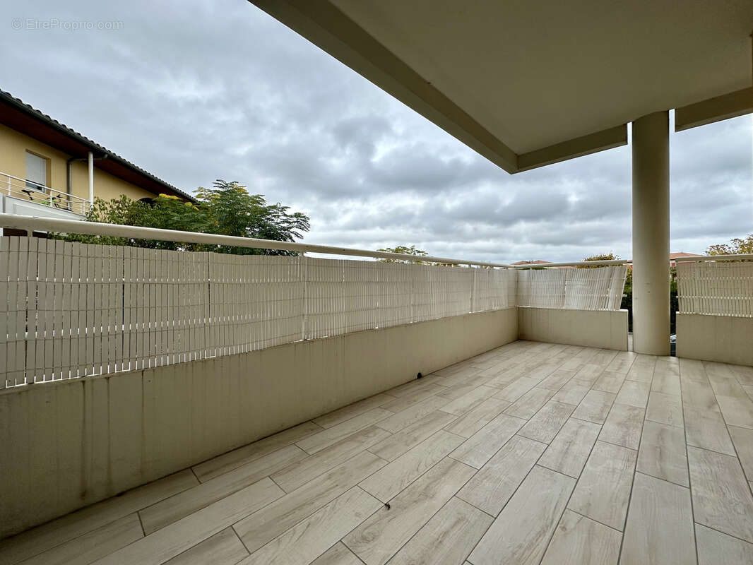 Appartement à LATTES