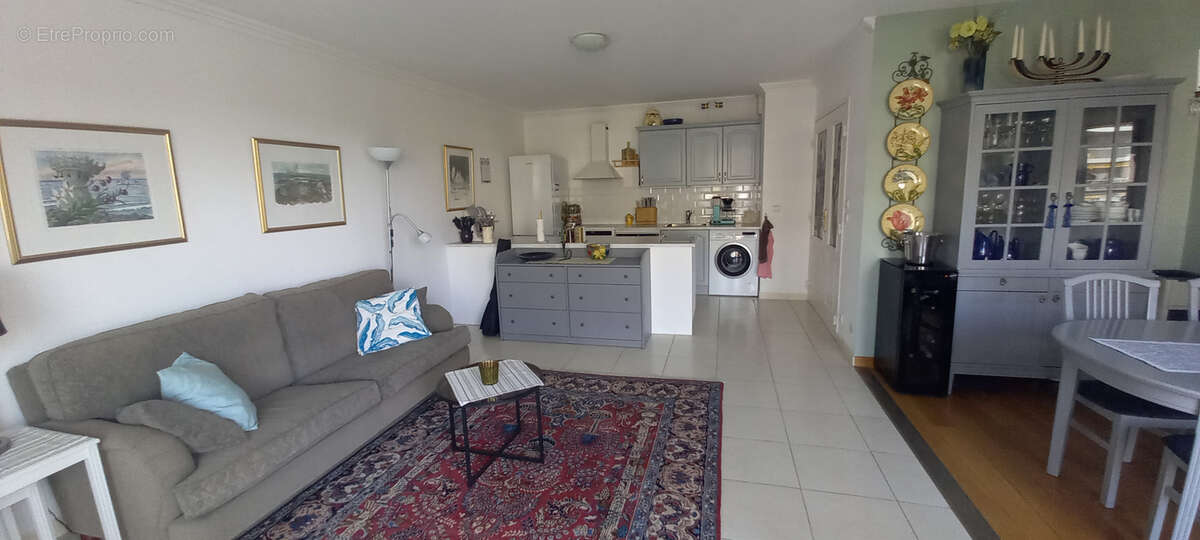 Appartement à CAGNES-SUR-MER