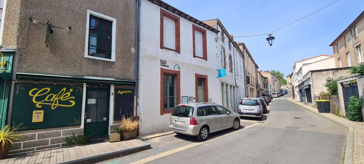 Bureau Clisson (La Vallée) 1 P . SDE . 40.5 M² - photo 5