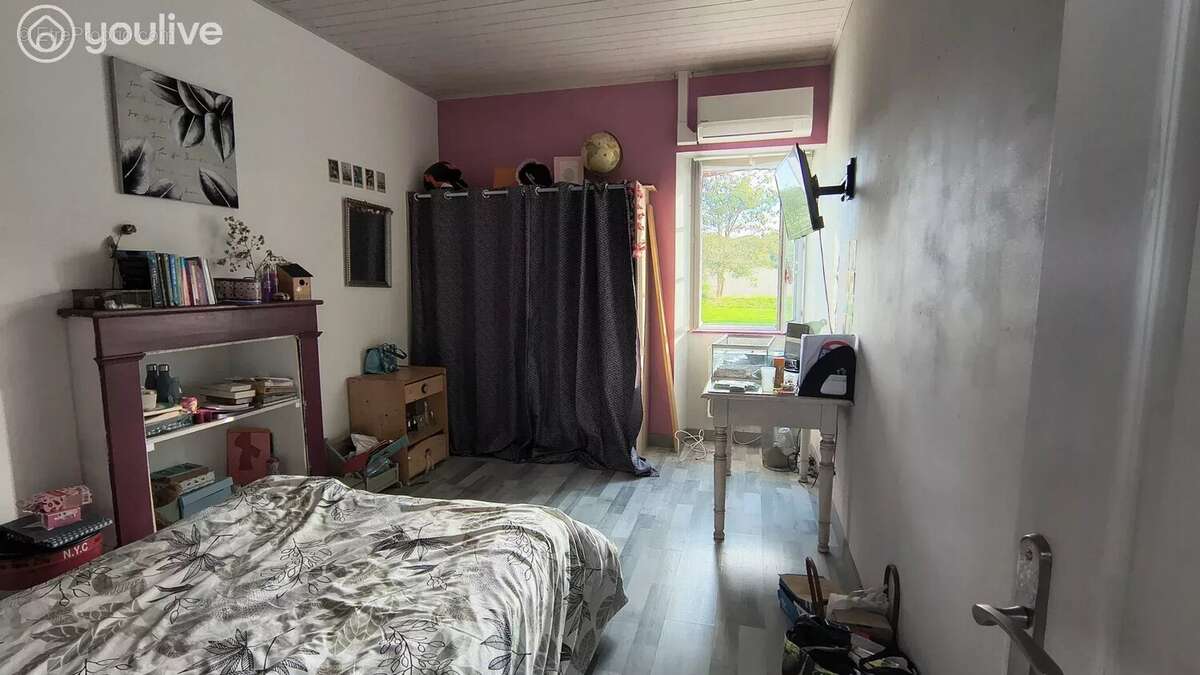 Maison à CHATEAUNEUF