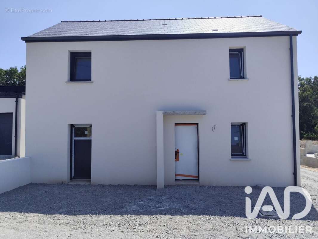 Maison 90 m² à Bains-Sur-Oust  - photo 3