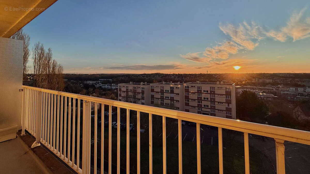 Appartement à CORBEIL-ESSONNES