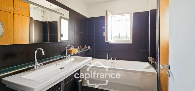 Maison à BELLERIVE-SUR-ALLIER