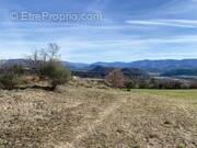 Terrain à AUBIGNOSC