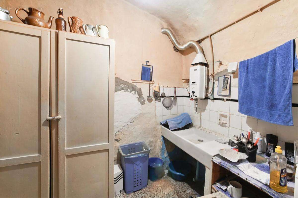 Maison à SAINT-HIPPOLYTE-DU-FORT