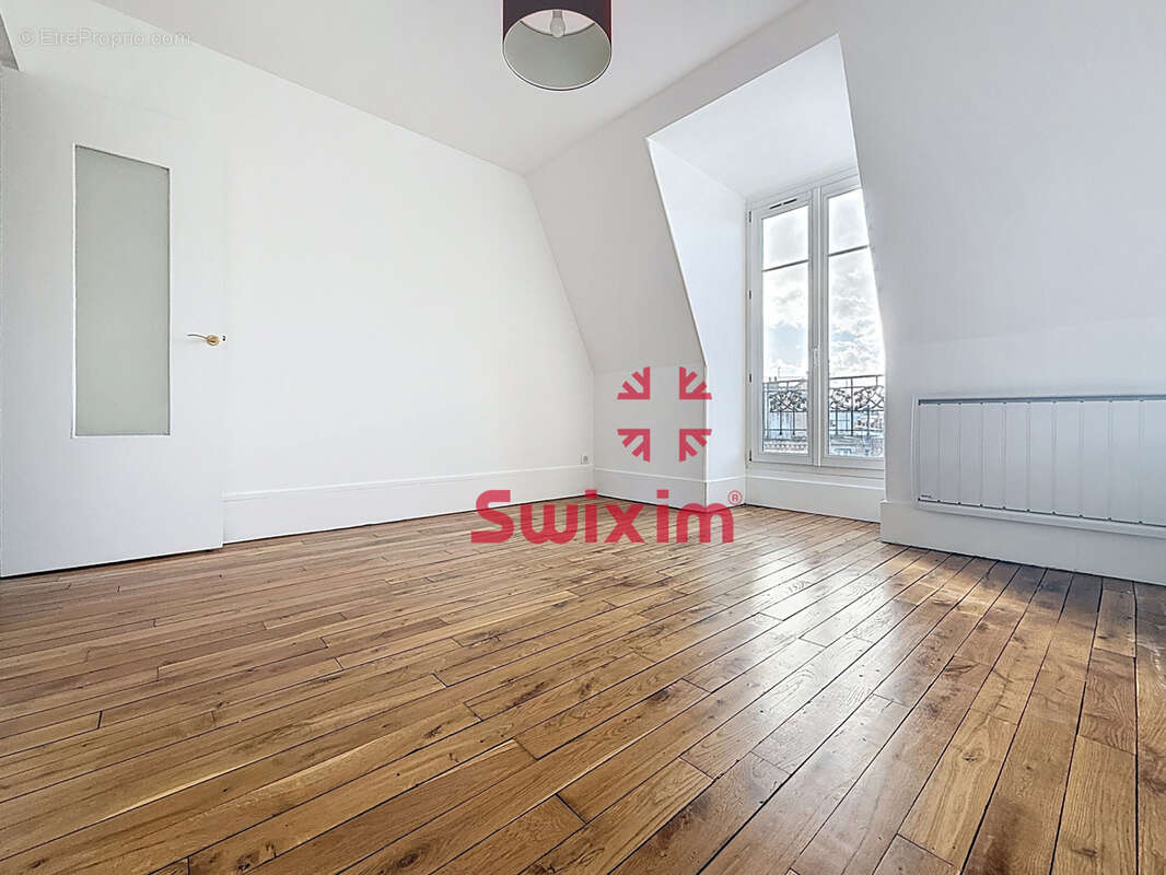 Appartement à PARIS-11E