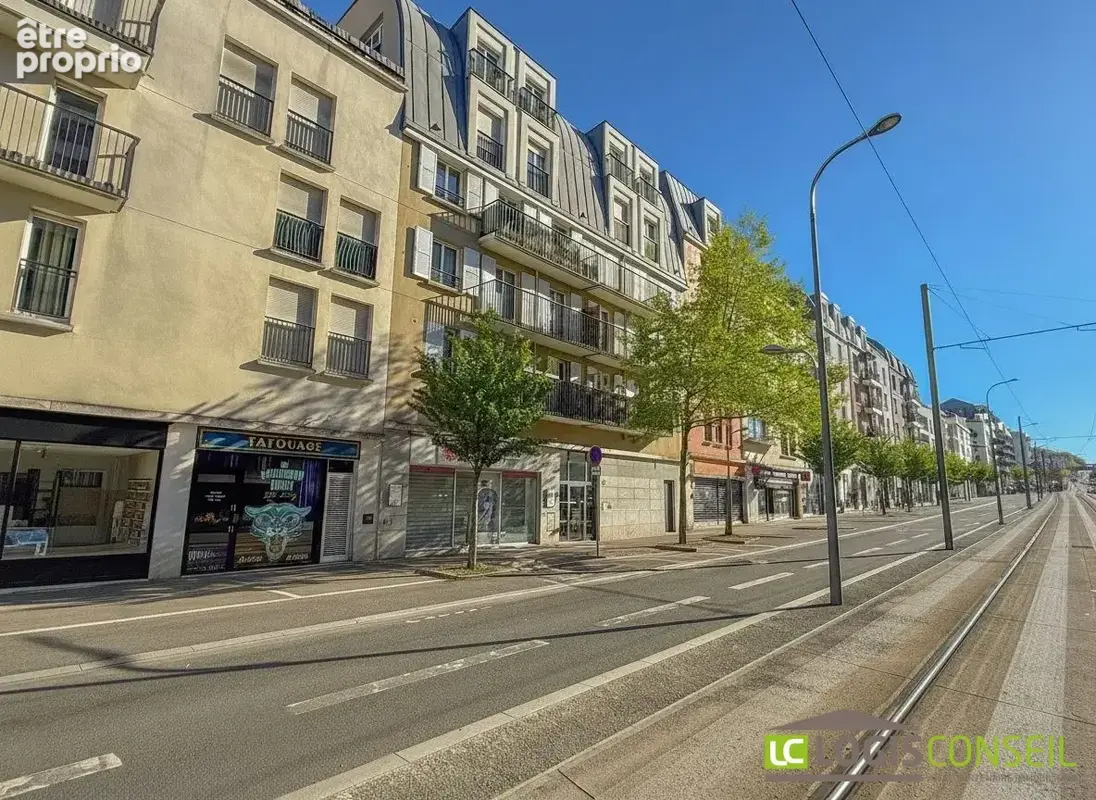 Commerce 171 m² à vendre à Chatillon (92320) - photo 2